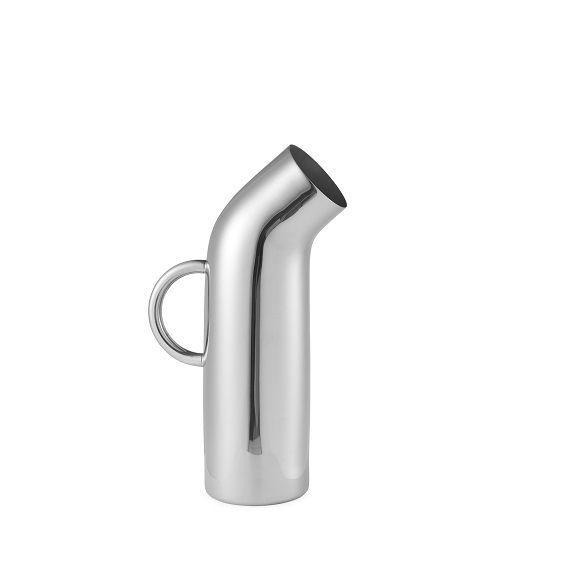 Edelstahl Krug "Pipe Pitcher" von Normann Copenhagen, modernes Design mit rundem Griff.